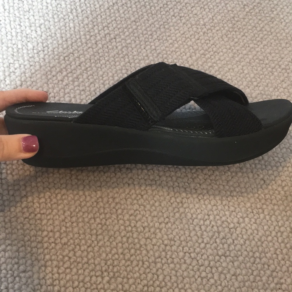 Black Clarks Cloudsteppers Arla Wave Slide Sandals, Size 7.5 - Picture 5 of 7
